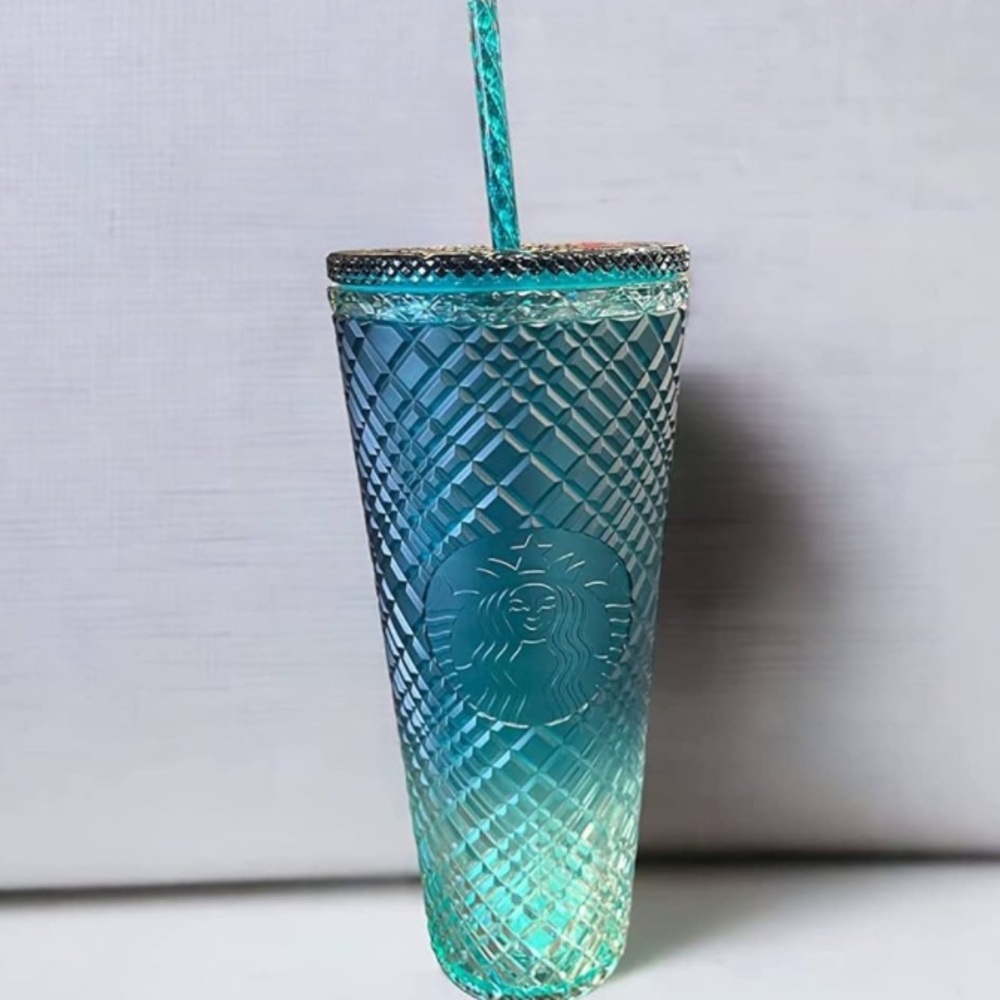 NWT 2023 Starbucks Aqua Teal Studded Cold 24oz Tumbler 🩵